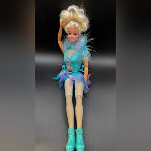 Vintage 1997 Olympic Skater Barbie Doll Blonde Articulated Flat Feet Mattel